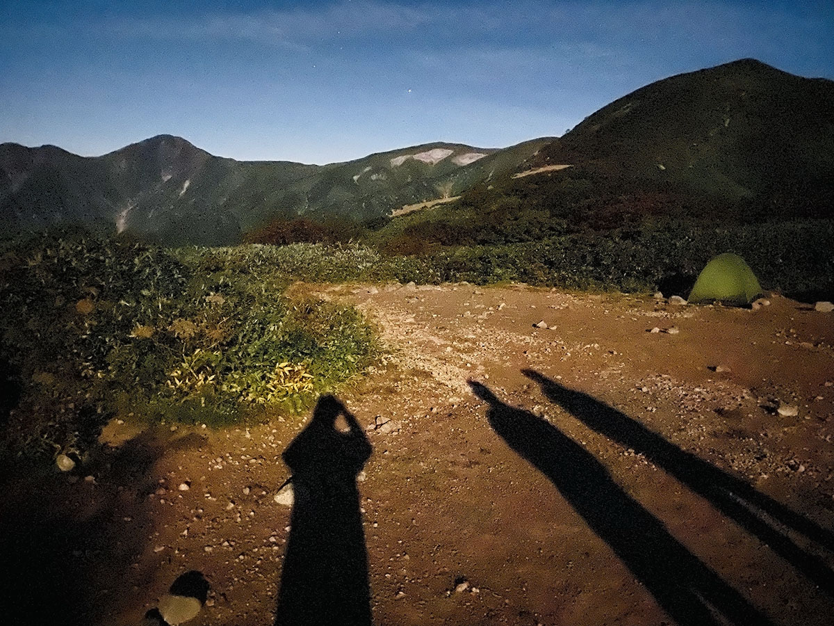 御沢野営場から飯豊山登山（切合小屋テント泊）