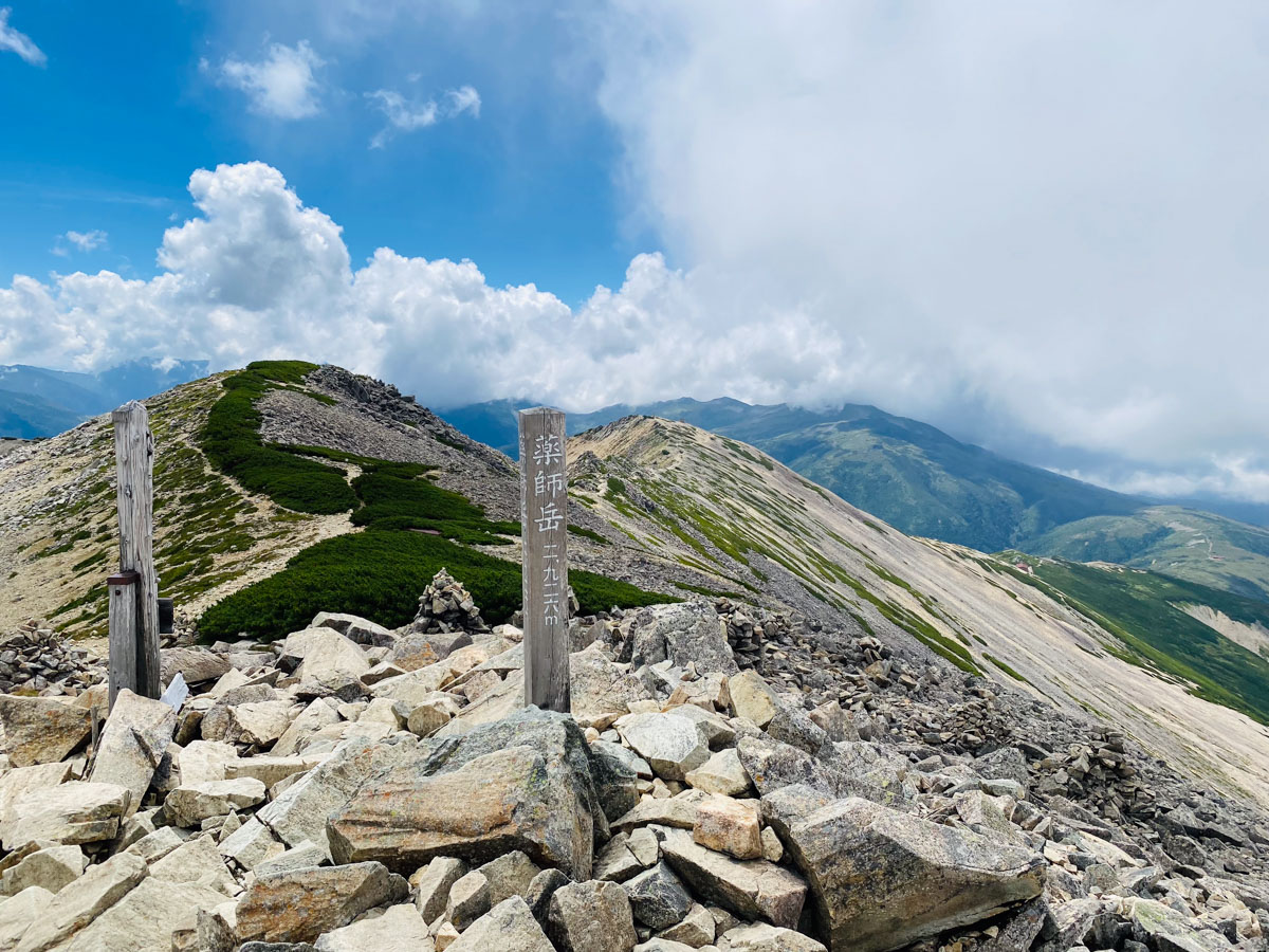 北アルプス（薬師岳、雲ノ平、水晶岳、鷲羽岳、三俣蓮華岳、黒部五郎岳）テント泊縦走登山日記