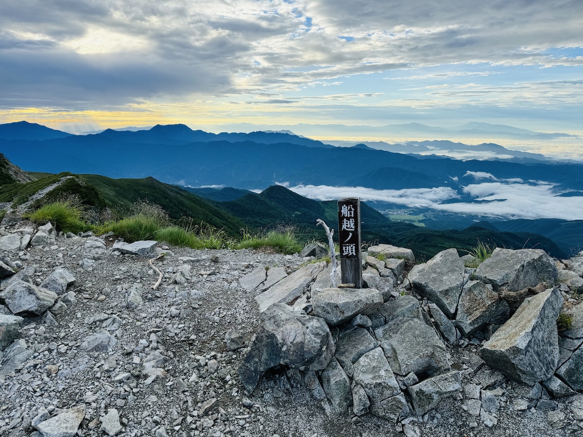 白馬岳、杓子岳、白馬鑓ヶ岳（蓮華温泉から日帰り登山）