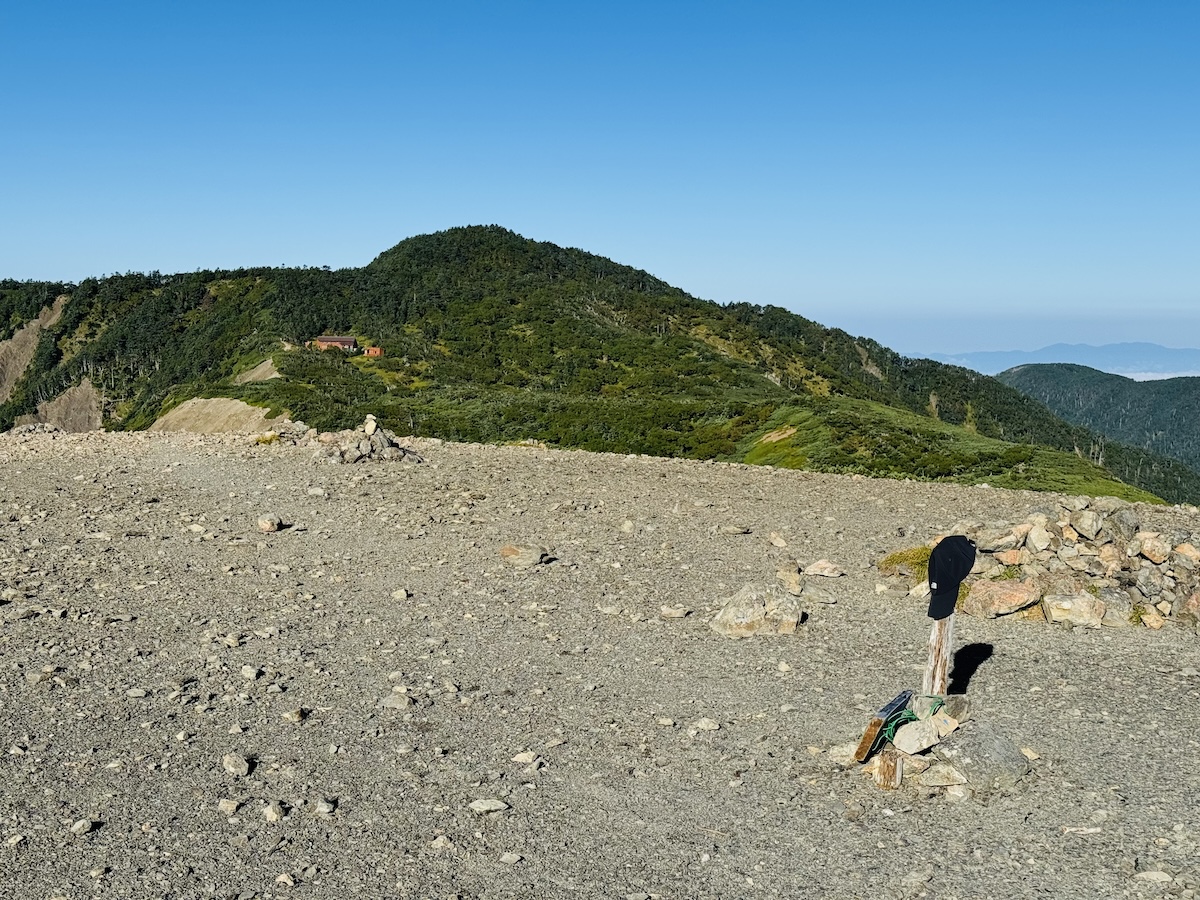 南アルプス3泊4日縦走登山2日目（光小屋〜光岳〜上河内岳〜聖平小屋テント泊）