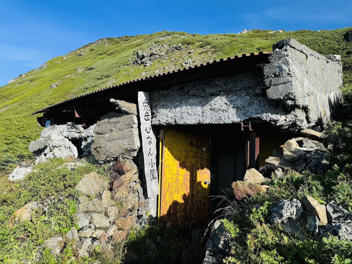 南アルプス3泊4日縦走登山3日目（聖平小屋〜聖岳〜赤石岳〜荒川小屋泊）