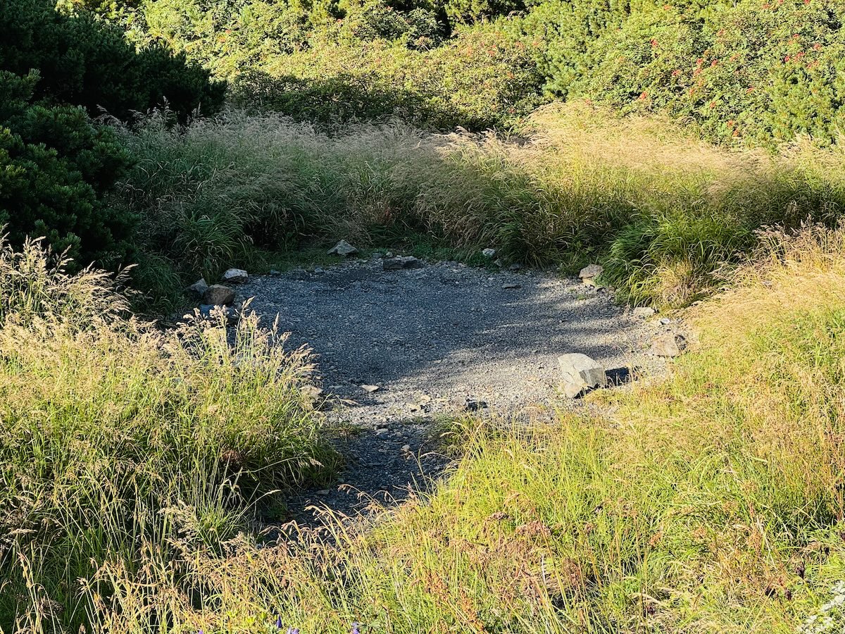 南アルプス3泊4日縦走登山3日目（聖平小屋〜聖岳〜赤石岳〜荒川小屋泊）