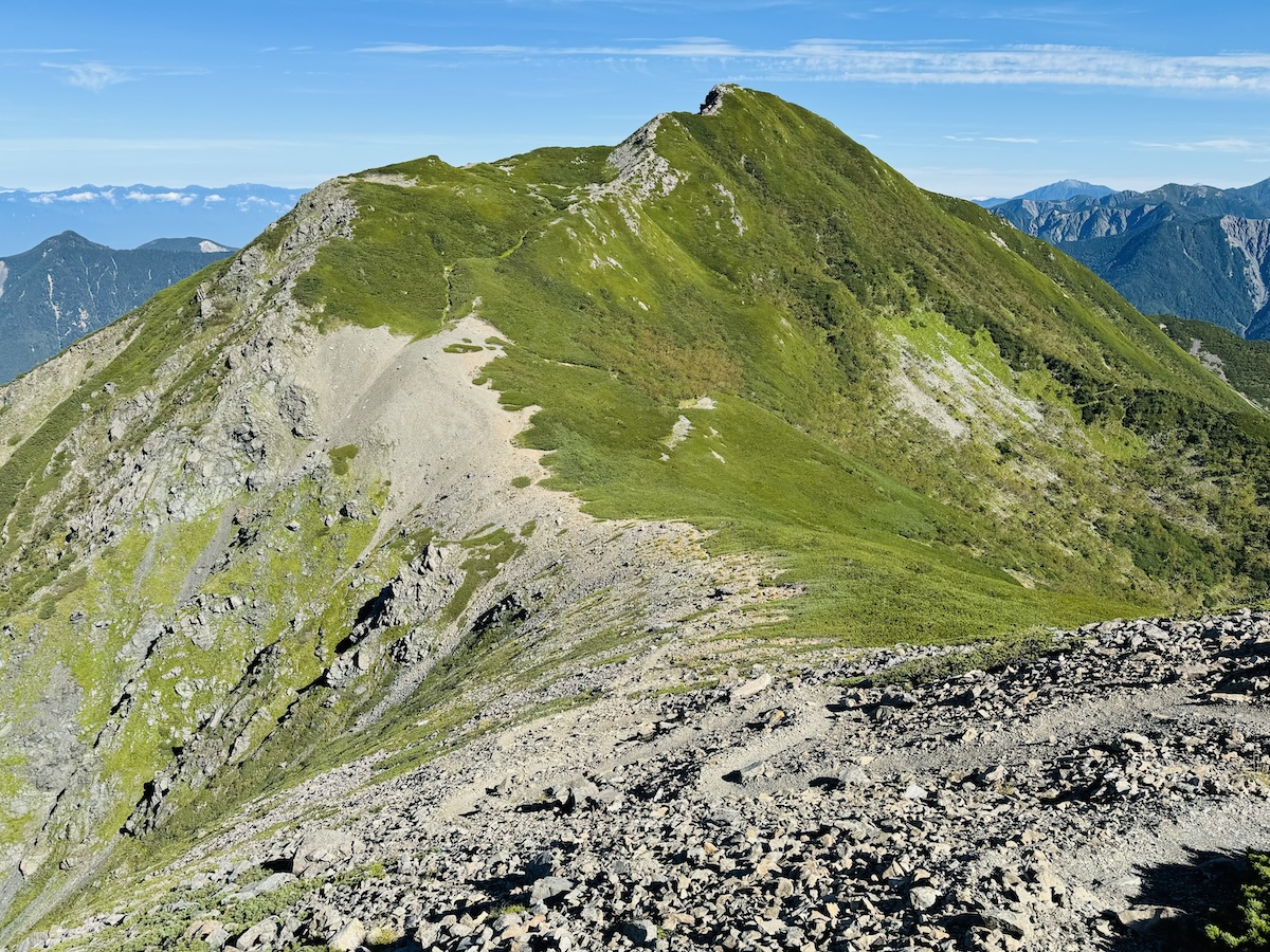 南アルプス3泊4日縦走登山3日目（聖平小屋〜聖岳〜赤石岳〜荒川小屋泊）