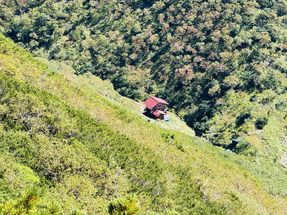 南アルプス3泊4日縦走登山3日目（聖平小屋〜聖岳〜赤石岳〜荒川小屋泊）