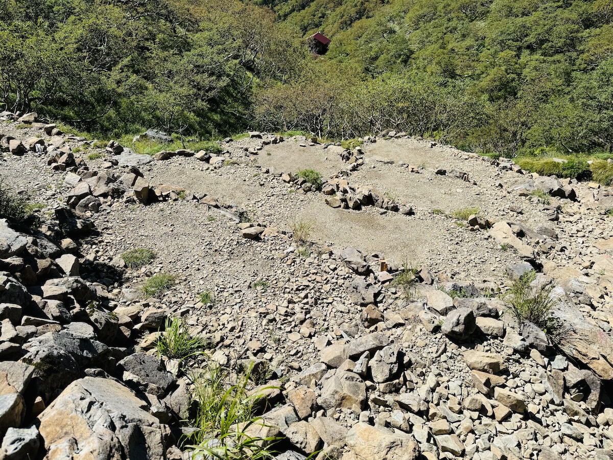 南アルプス3泊4日縦走登山3日目（聖平小屋〜聖岳〜赤石岳〜荒川小屋泊）