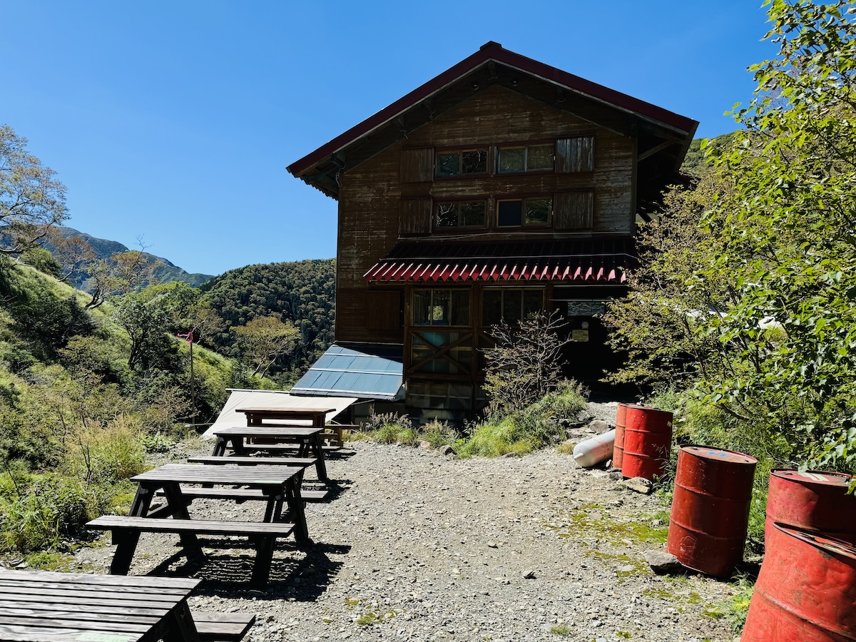 南アルプス3泊4日縦走登山3日目（聖平小屋〜聖岳〜赤石岳〜荒川小屋泊）