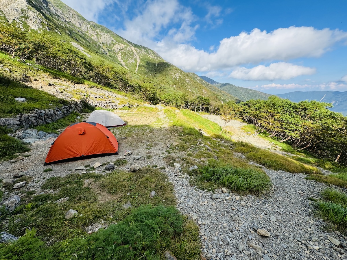 南アルプス3泊4日縦走登山3日目（聖平小屋〜聖岳〜赤石岳〜荒川小屋泊）