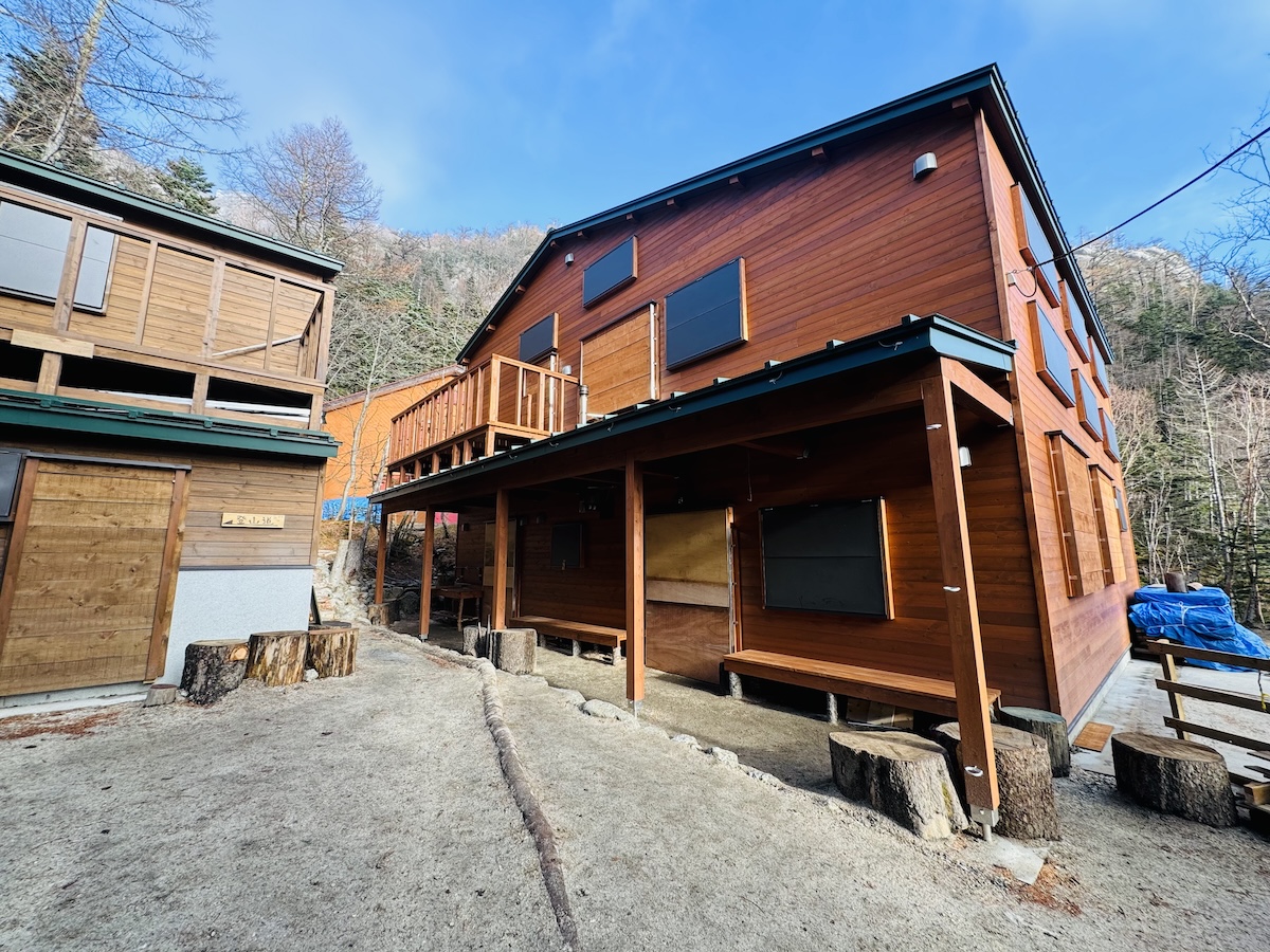 百名山・鳳凰山日帰り登山日記（青木鉱泉周回、登りドンドコ沢、下り中道）