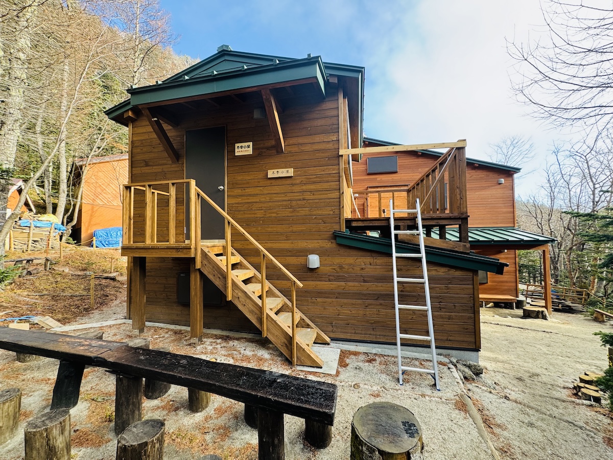 百名山・鳳凰山日帰り登山日記（青木鉱泉周回、登りドンドコ沢、下り中道）