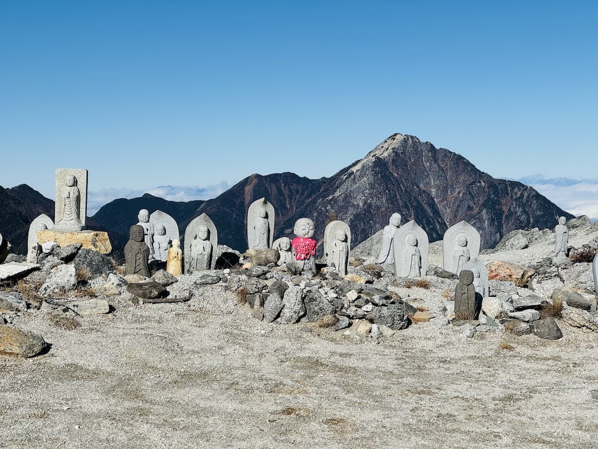 百名山・鳳凰山日帰り登山日記（青木鉱泉周回、登りドンドコ沢、下り中道）