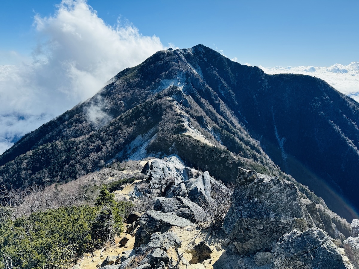 百名山・鳳凰山日帰り登山日記（青木鉱泉周回、登りドンドコ沢、下り中道）